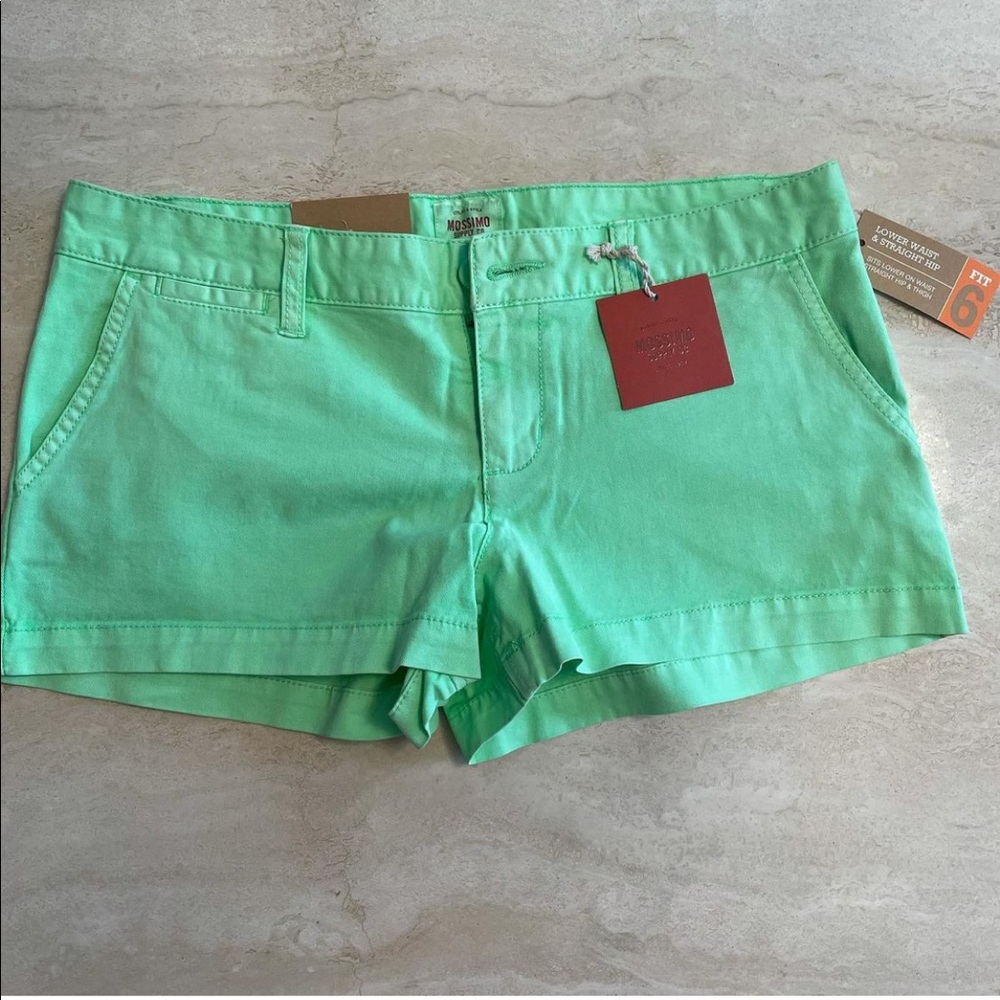 Brand NEW. Mint color. Beautiful summer shorts.